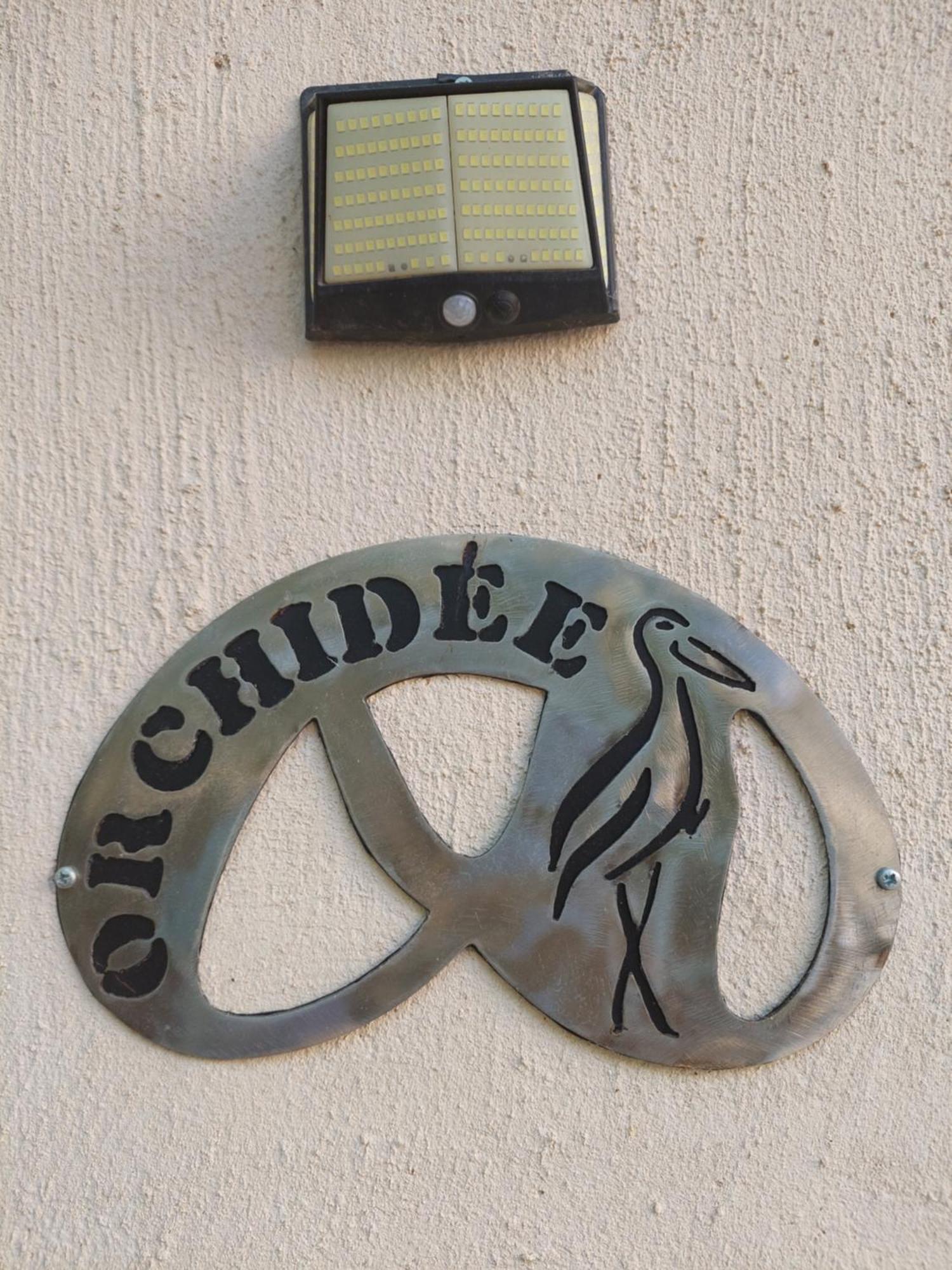 Mas Des Cigognes Bed and Breakfast Le Thor Værelse billede